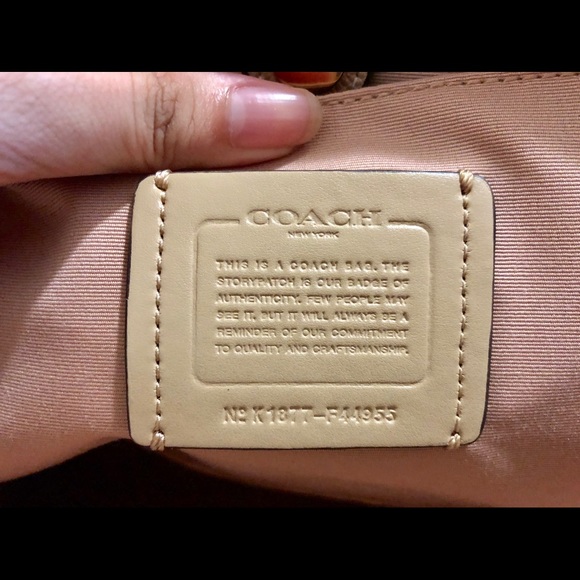 ❌❌SOLD❌❌COACH Large Surrey Carryall Bag - Picture 6 of 7